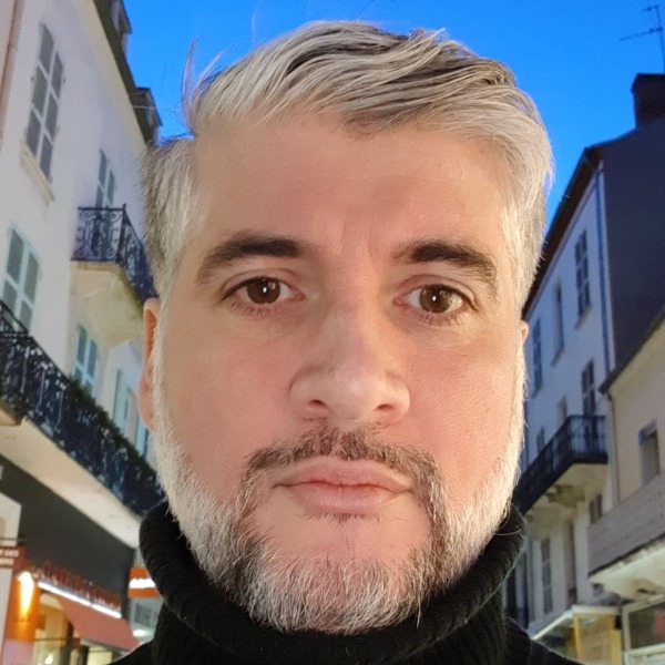 Profil von Henri-georges, 31 Jahre, Gay in Schönfeld (Brandenburg)