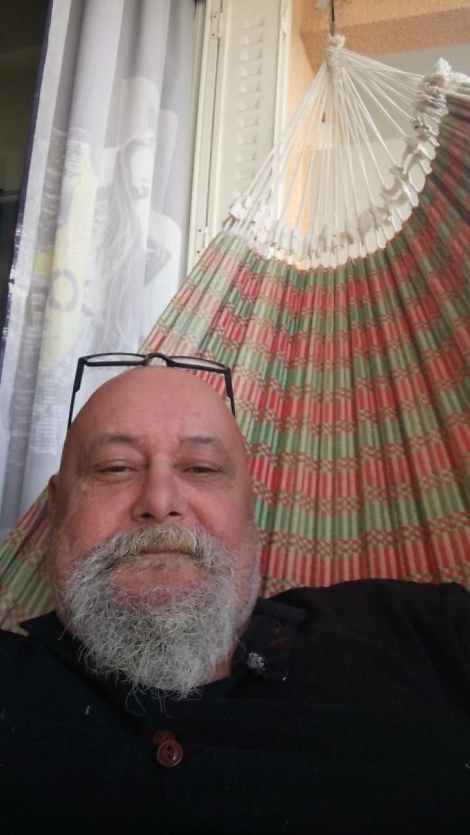 Syril - Gay in Gorden-Staupitz Profil von Syril, 45 Jahre, Gay in Gorden-Staupitz (Brandenburg)