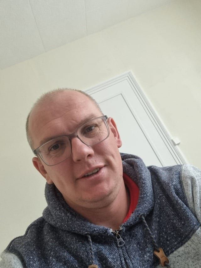 Mamadouba - Gay in Drahnsdorf Profil von Mamadouba, 32 Jahre, Gay in Drahnsdorf (Brandenburg)