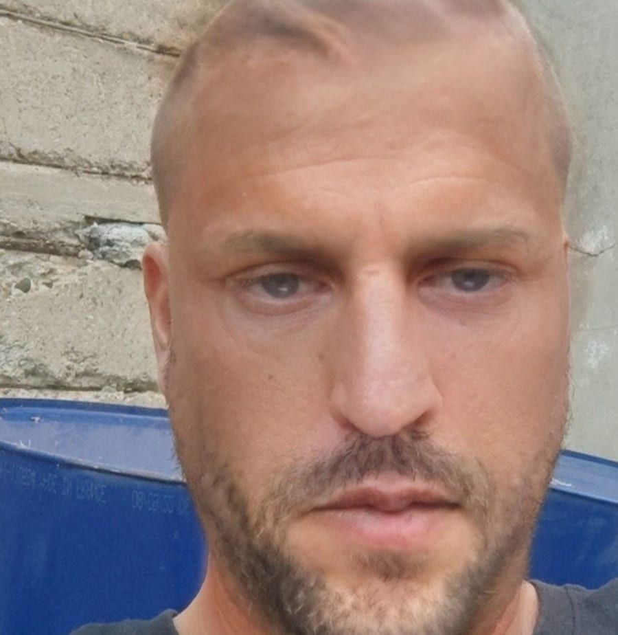 Profil von Alzire, 31 Jahre, Gay in Strausberg (Brandenburg)