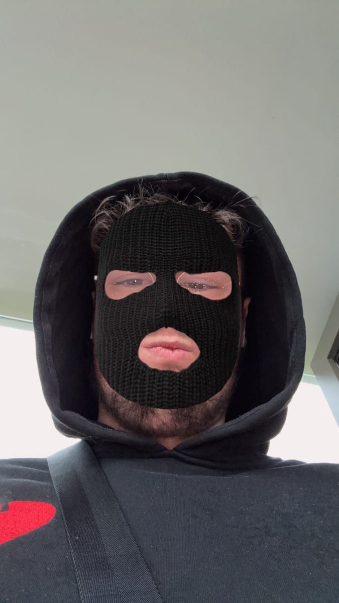 Profil von Dinis, 29 Jahre, Gay in Neuzelle (Brandenburg)
