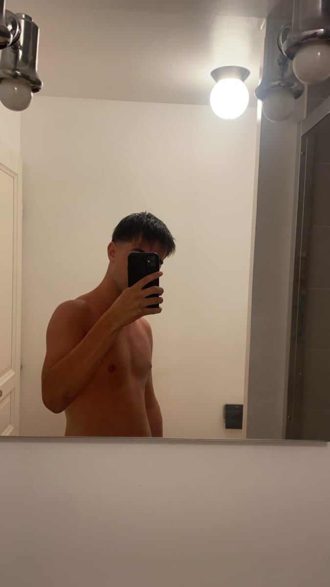 Profil von Ardian, 28 Jahre, Gay in Brüssow (Brandenburg)
