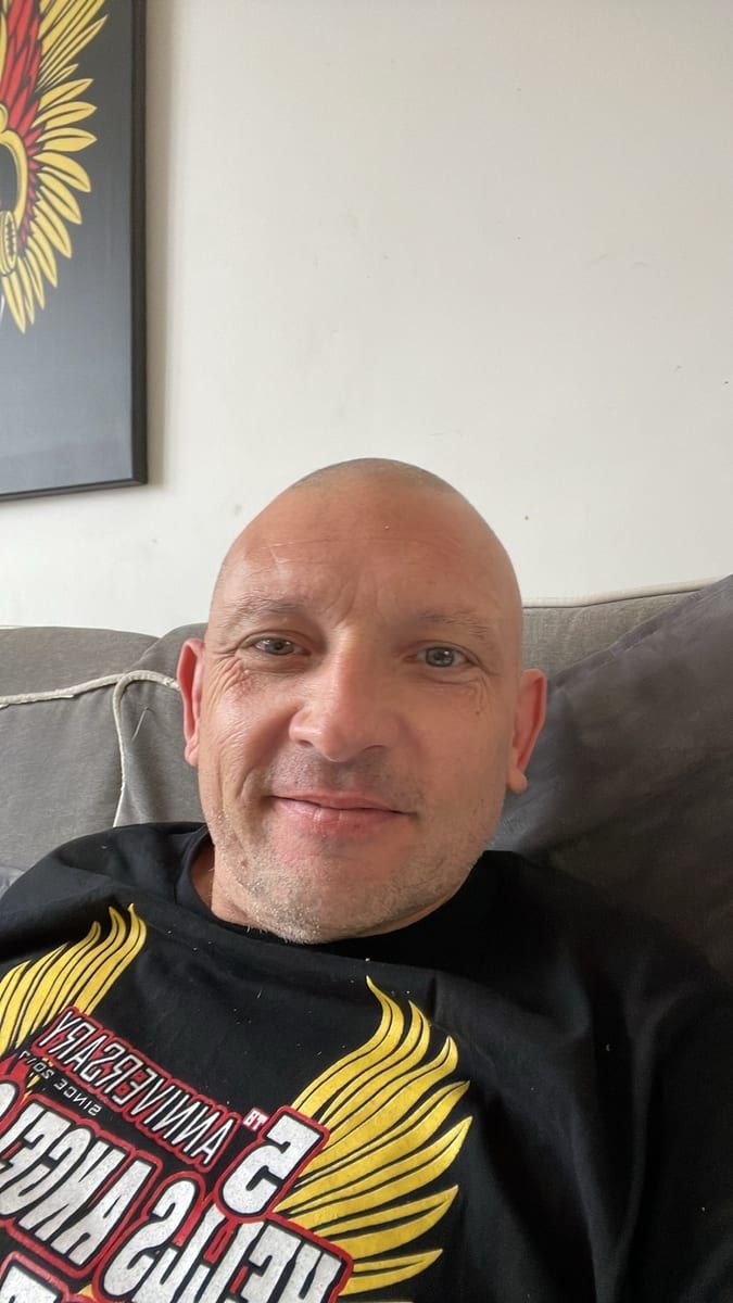 Profil von Eloan, 23 Jahre, Gay in Schwerin (Brandenburg)