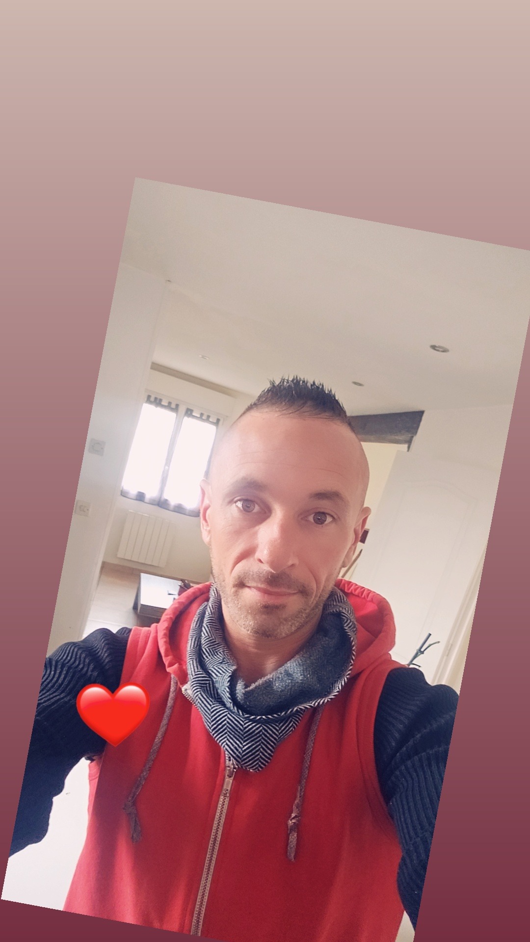 Profil von Ayyub, 22 Jahre, Gay in Joachimsthal (Brandenburg)