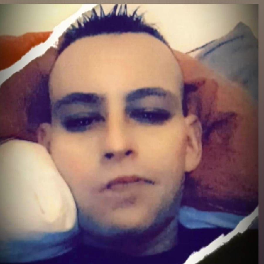 Ignazio - Gay in Jüterbog Profil von Ignazio, 33 Jahre, Gay in Jüterbog (Brandenburg)