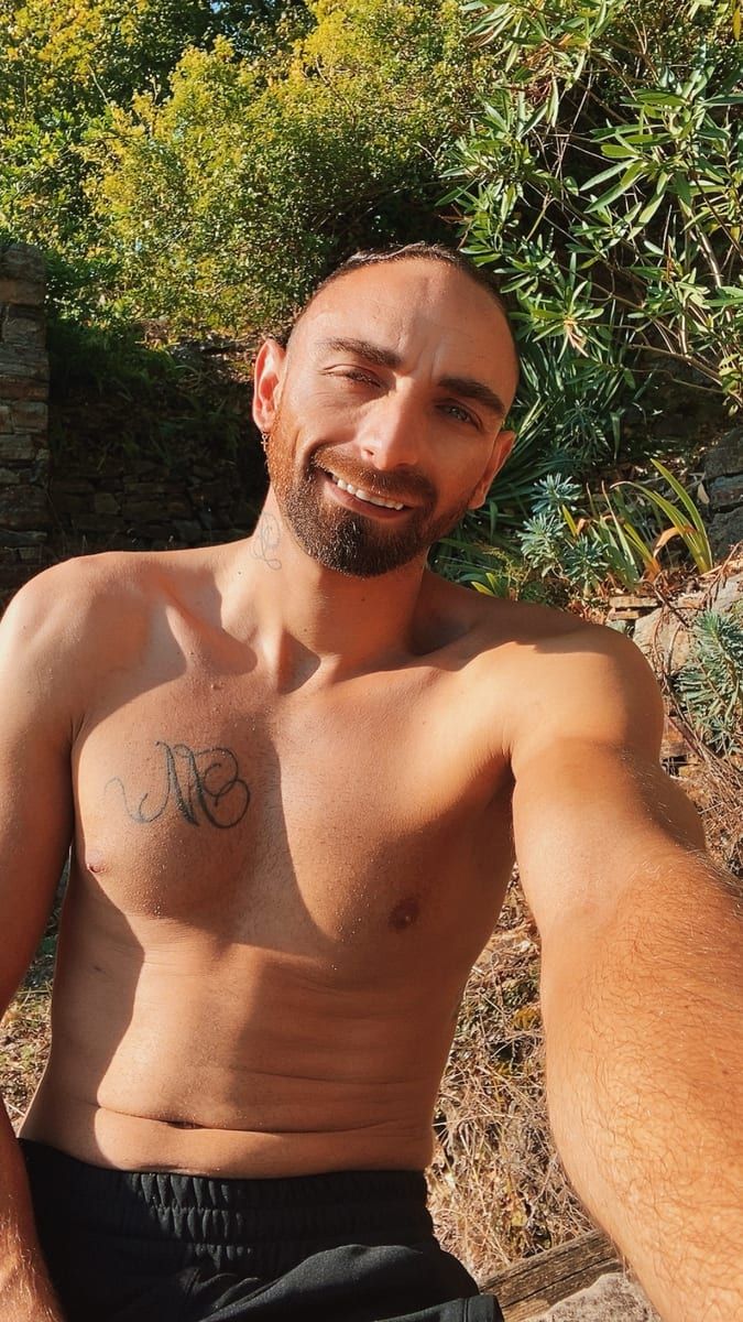 Safi - Gay in Breddin Profil von Safi, 40 Jahre, Gay in Breddin (Brandenburg)