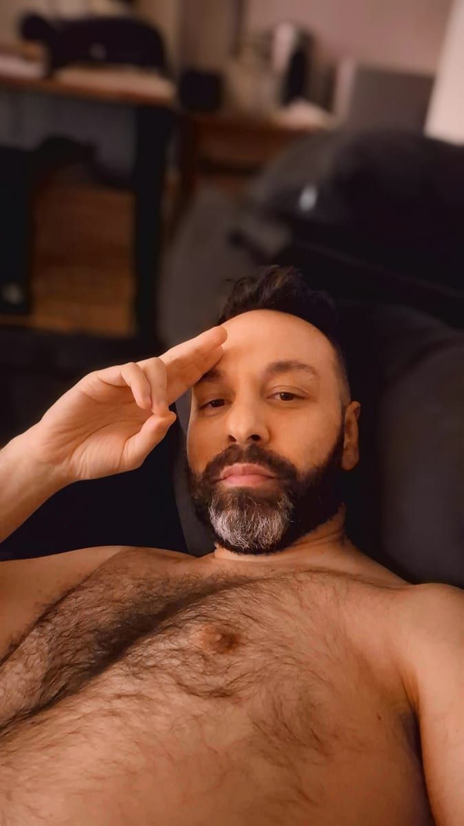 Mohan - Gay in Jüterbog Profil von Mohan, 25 Jahre, Gay in Jüterbog (Brandenburg)