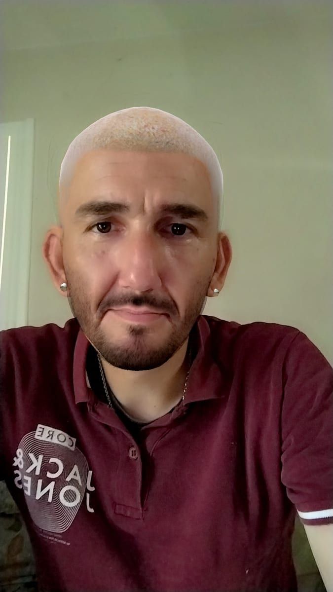 Tadeus - Gay in Großkmehlen Profil von Tadeus, 37 Jahre, Gay in Großkmehlen (Brandenburg)