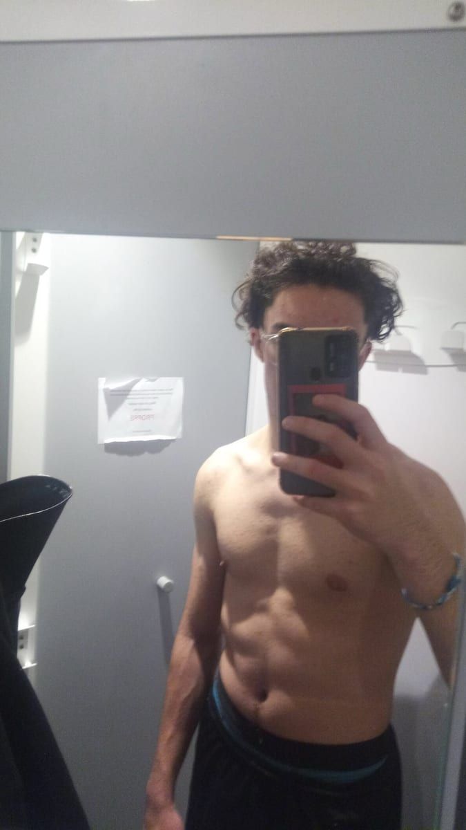 Profil von Anouar, 44 Jahre, Gay in Cumlosen (Brandenburg)