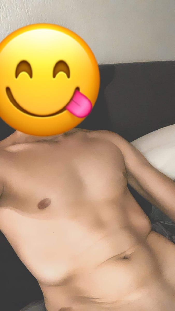 Kilan - Gay in Gorden-Staupitz Profil von Kilan, 27 Jahre, Gay in Gorden-Staupitz (Brandenburg)